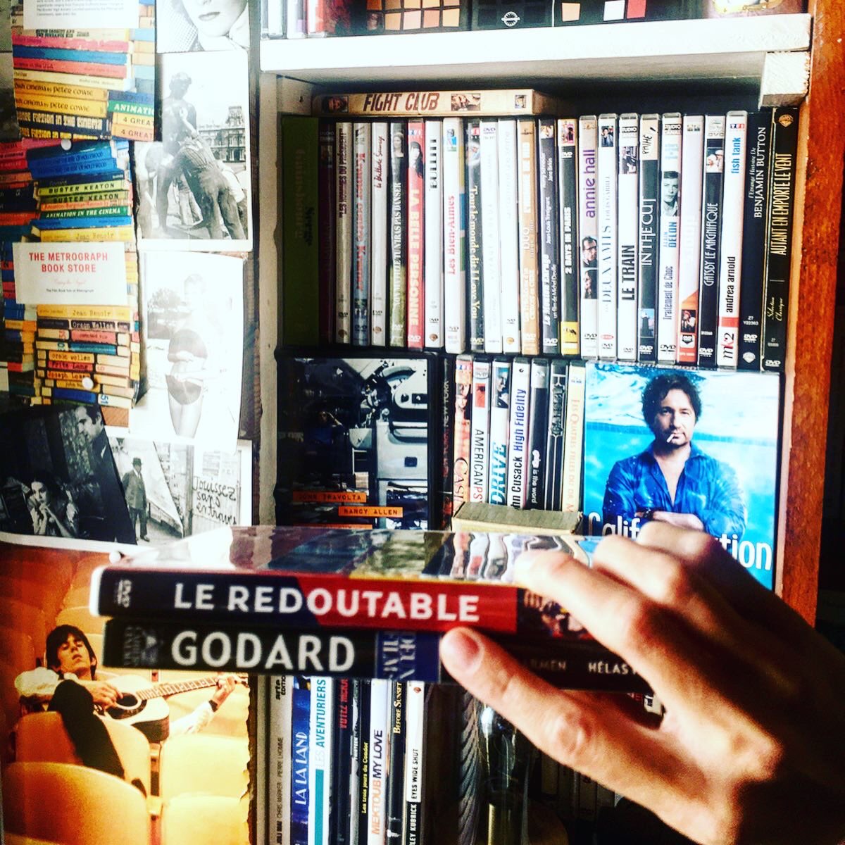EloiseTrouvat's tweet photo. L’important c’est d’aimer le cinéma 📀 (assez fière de mon placement de JLG) #DvdChallenge pour @cinemathequefr 📽 https://t.co/Ll5Gm3wl4V