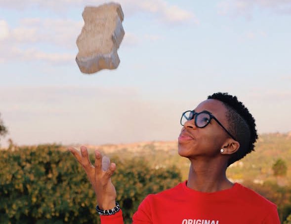 lasizwe's tweet image. RT if you understand this picture #Uyajola99 #Uyajola99Sundays