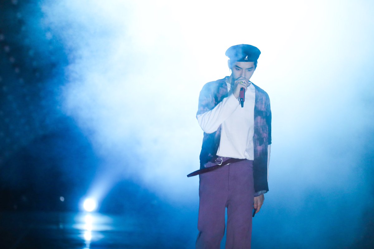 dramapotatoes's tweet photo. #KrisWu’s studio shares rehearsal pics of the artist, who is said to be appearing as a guest mentor on #Chuang2020 / #ProduceCamp2020

#吴亦凡 #wuyifan https://t.co/idt7iFW3om