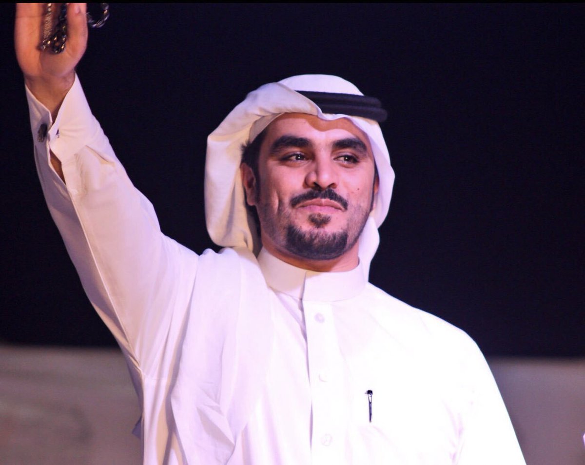 mltqyalshr's tweet photo. اصفح وسامح واغفر ذنوبهم واعف
ولا اخطيت ساعة قدم العذر ساعة

العذر ضعف بعين من يجهل الضعف
ولا الكريم يشوف عذره شجاعة

#الصارم

#نايف_بن_عرويل https://t.co/TXik0zAkXE