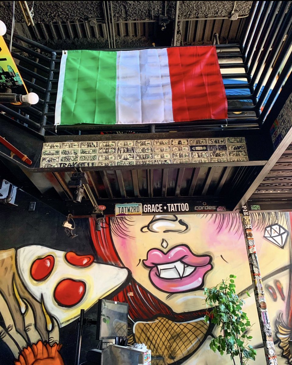 spinellistempe's tweet image. We will be open for delivery and pick up orders from 4pm-10pm today🍕602.800.5300🇮🇹 #Spinellis #pizzathugs #downtowntempe #pizzatime #graff #pizzagraff #pizza #foodie #az #buylocal