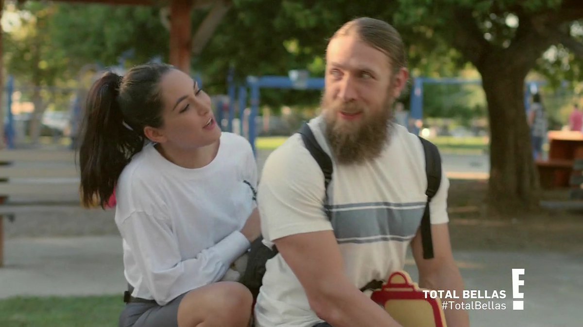 BTwinsCOM's tweet photo. Total Bellas > Season 5 > Episode Captures > Episode #5 (BellaVision) - https://t.co/fWh1qU7anc https://t.co/BEZsRUw5pv