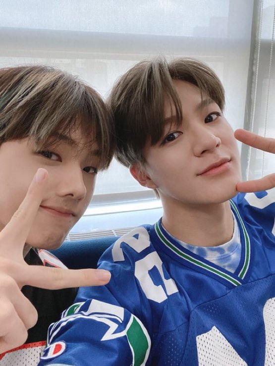Jisung_SP's tweet photo. [📸] 200503 Actualización de la cuenta @NCTsmtown_DREAM con #JISUNG y #JENO 

#NCTDREAM  #JENO #JISUNG
#NCTDREAM_Ridin 
#NCTDREAM  #Ridin #NCTDREAM_Reload https://t.co/3O9LUDo8rG