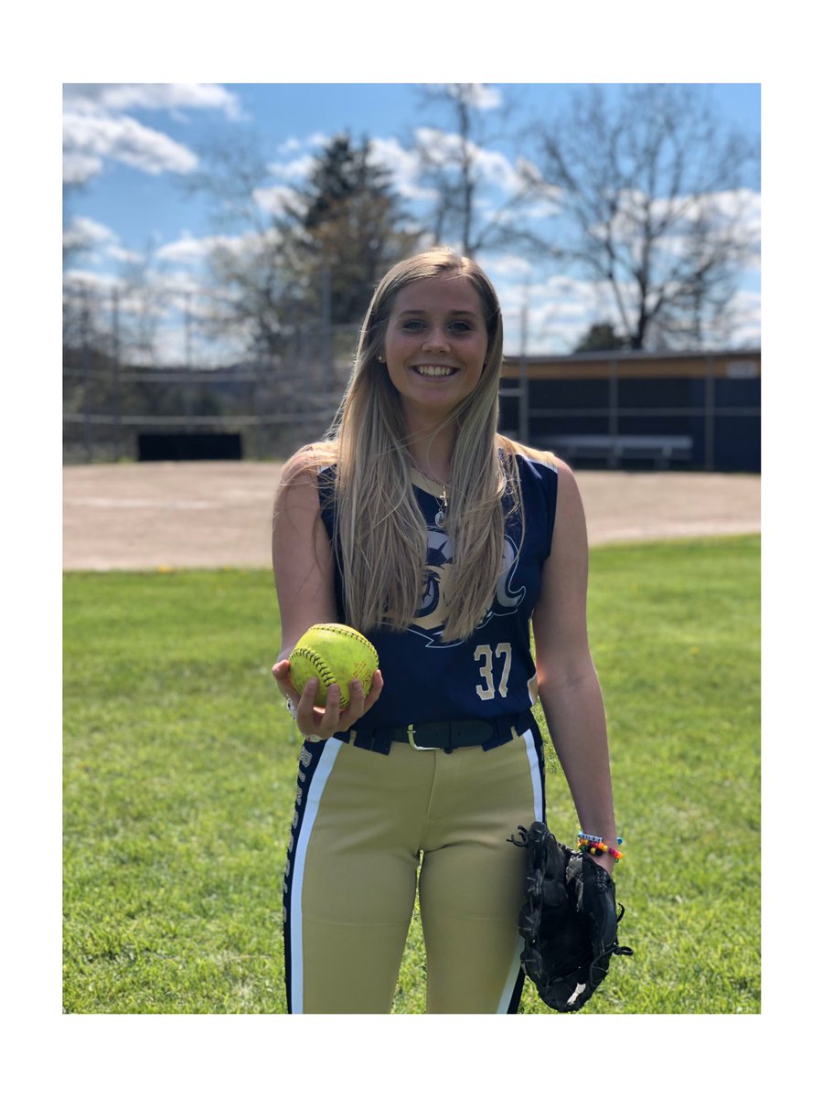 RHSBoysBasketb2's tweet photo. Honoring RHS Senior Softball Player:
Hannah Frizzell! @RinggoldRams 

Hannah will be attending CCAC, then transferring to West Liberty University to major in  Environmental Studies, where she will continue her softball career ! Congratulations Hannah! !  @Ringgold_HS @RSDRAMS https://t.co/gofTOJ3JVn