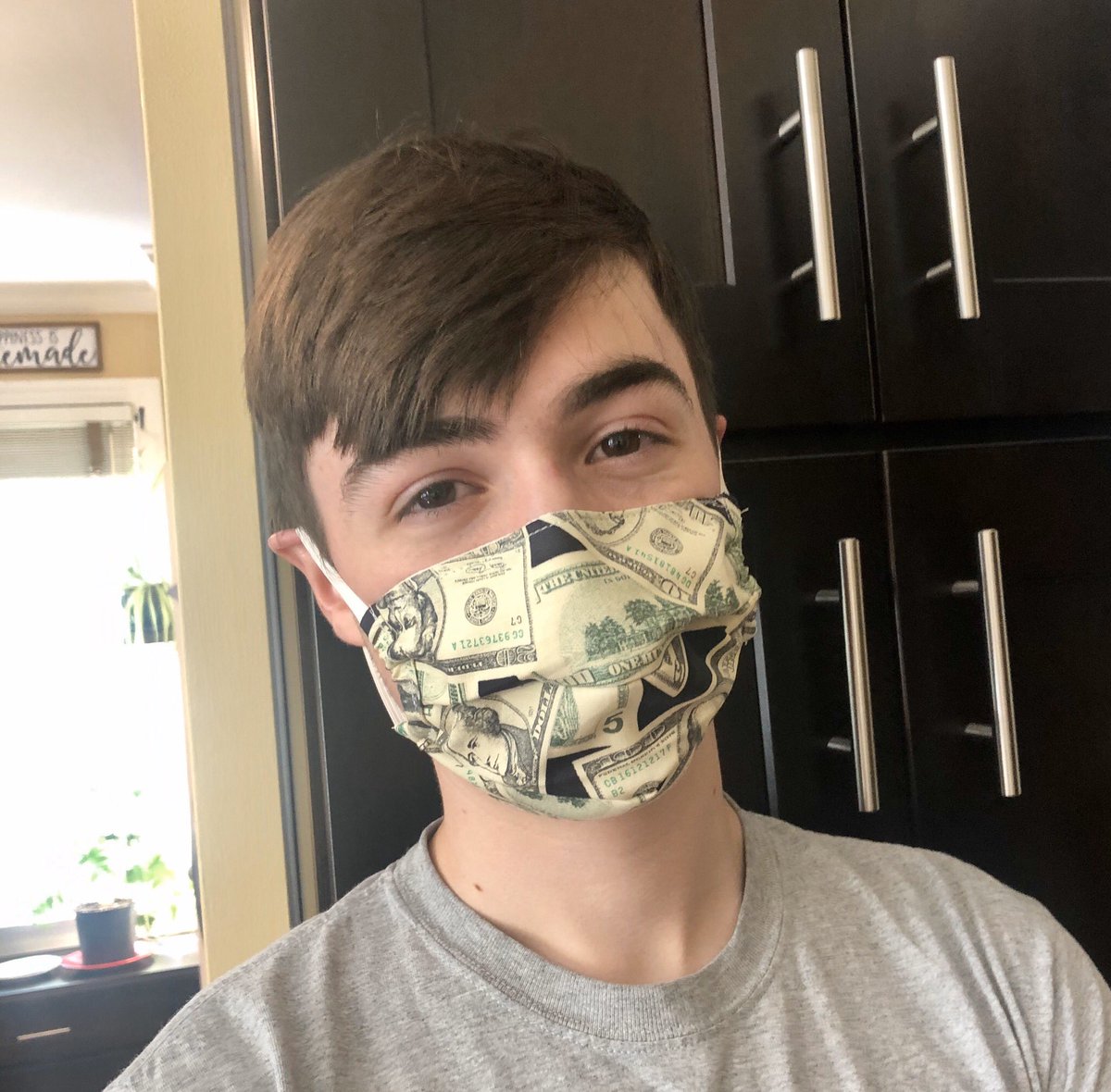 Teachforaliving's tweet photo. Another day, another mask https://t.co/BaTqKMiJSy