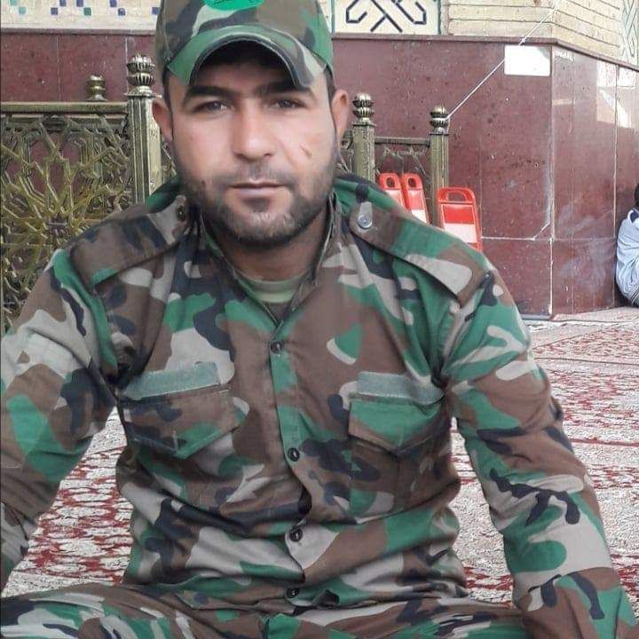 cosmzx's tweet photo. تزف هيئة الحشد الشعبي اللواء الواحد والعشرون الفوج الثالث شهيده البطل "جبار حسين مجيسر"  اثناء إحباط التعرض الذي حدث مساء اليوم في العيث شرق صلاح الدين https://t.co/uMazCw9oW8