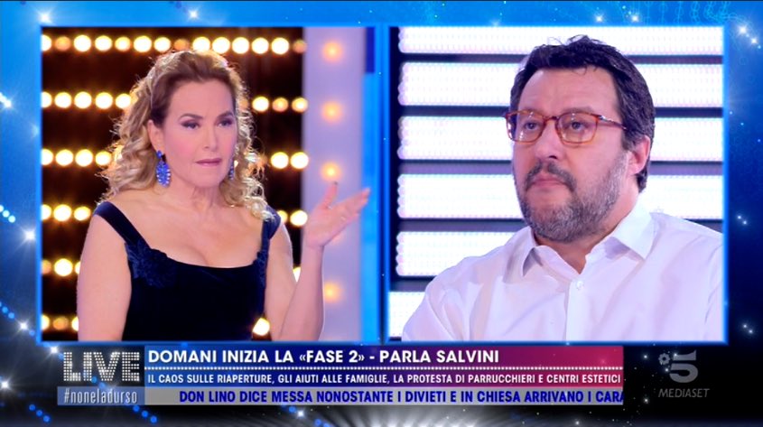 Ochialetto da finto intellettuale, le stesse parole ripetute a cantilena da mesi, e ragionamenti da seconda elementare.
Bentornato #cazzaroverde

📺 #noneladurso