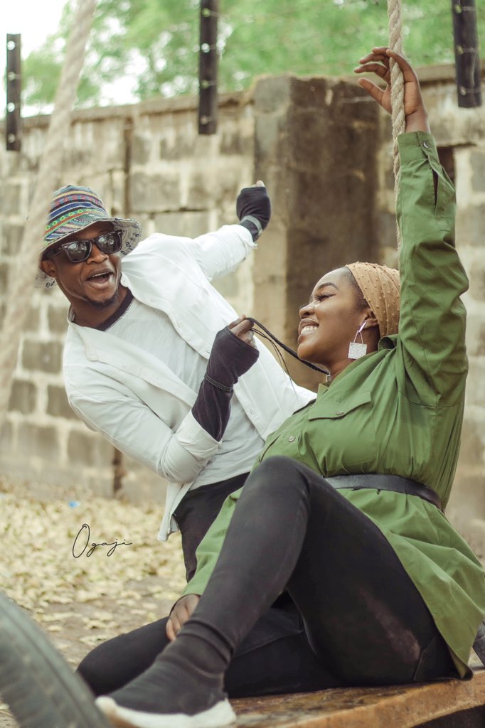 lateeldoe's tweet image. A happy memory resurfaces and serves as a reminder that there are still better days ahead.

Muse:@Sarlyamin 
           @kunterioz_ 

#archivefiles 
#lockdown
#ogaji_photography
#portraitphotography