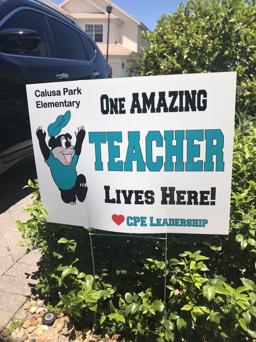 MeganJDotres's tweet photo. Such a great surprise from my Leadership Team for Teacher Appreciation Week! Thank you @blackbearsroar! @collierschools https://t.co/bhjaAUsYRk