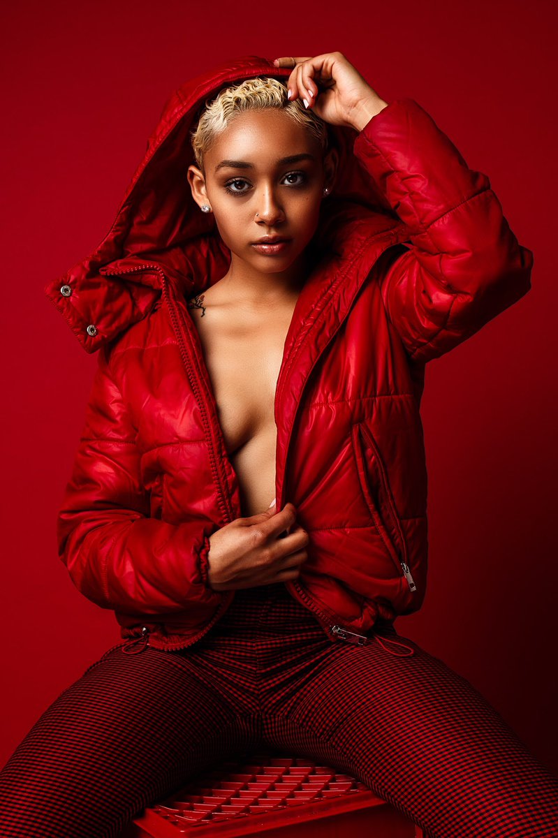 LeeDotJPG tweet media