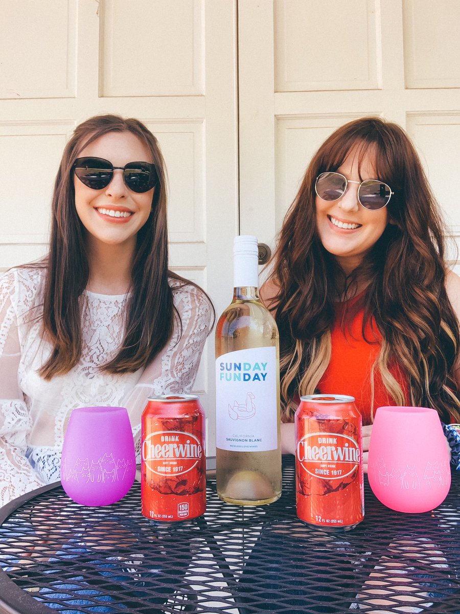 cecileyy's tweet photo. JOIN US FOR SOME @netflix fun, #OuterbanksNetflix #outerbanks #OBX , @dylanobrien , @NicholasSparks , @hichasestokes , @rudeth , @madisonbailey , spilling the tea aka wine about everything and everyone! https://t.co/pFIvzW1Lsd