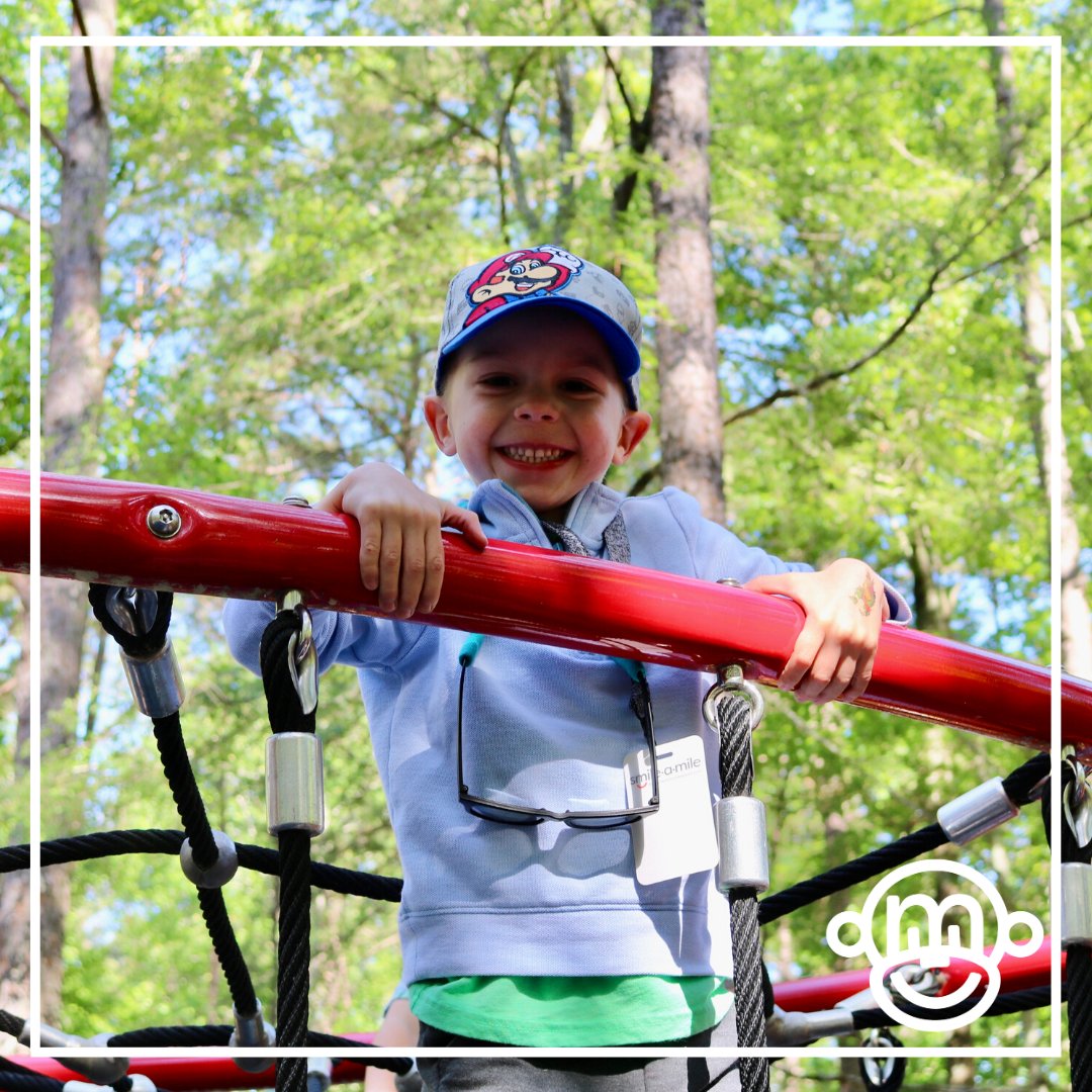 SmileAMile_'s tweet photo. Don't forget to smile today 😄
.
#smileamile #providinghope #hopeisnevercancelled #hopehealinglove #childhoodcancer #cancerjourney #smilingiscontagious #shareasmiletoday https://t.co/YMcWZfFO6m