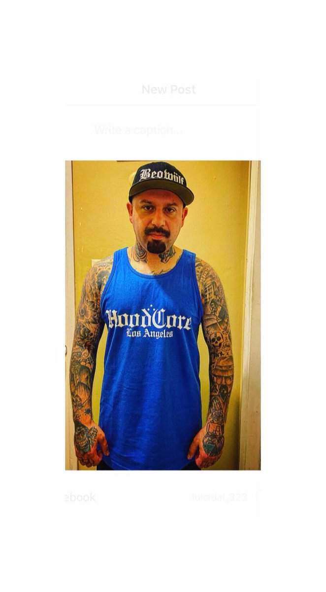 LuicidalA's tweet photo. Got my new hoodcore tank shirt. Get yours now! Click on the link 
https://t.co/XEtq8C3cHB
#hoodcore #hoodcorela #losangeles #beowülf #California #suicidaltendencies #luicidal #punkrock https://t.co/XzDZ2c5AhO