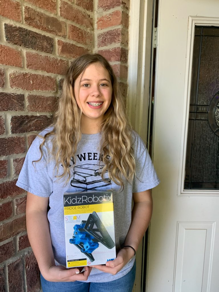 AMSpirates's tweet photo. Congratulations to Abby Stone, Amber Shoulders, and Julio Batista for winning incentive drawings for completing all assignments and maintaining high grades for the week of April 20-24. Also winning prizes were Camden Lynch, Alexandria Kazmier, True Walser. #ActonMS @ActonMS_AVID https://t.co/e9tWcPoiA2