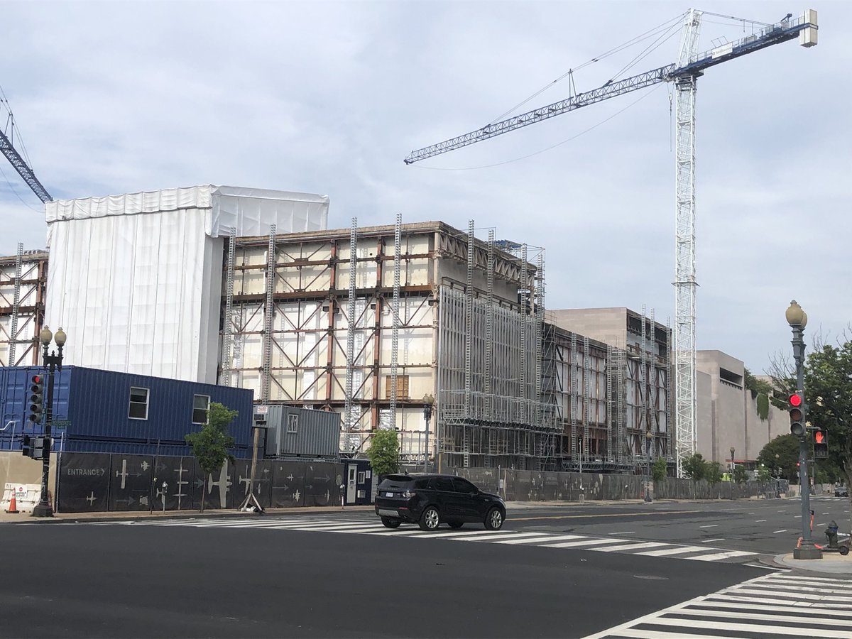 tomsherwood's tweet photo. #BikingDC ...Skinned alive β Air & Space museum. 7th & Independence Avenue. @kojoshow @wcp https://t.co/8Tr7FCj5XN