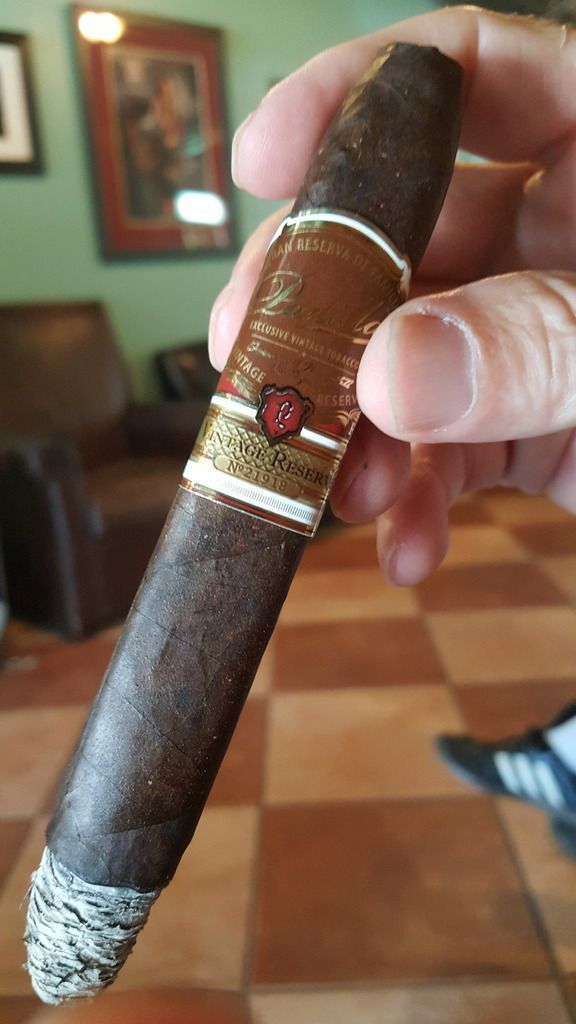 cigarweekly's tweet photo. Did you see this one? If you like it , Please RT! On CigarWeekly forums: #IPCPR2016 Review: Padilla Vintage Reserve https://t.co/23aoNnTNO6 #cigarlife #cigars #CigarWeekly #CigarReview
Join our Forums today! Always 100% free! https://t.co/Vuvn7T15nF https://t.co/hENJv4vFb7