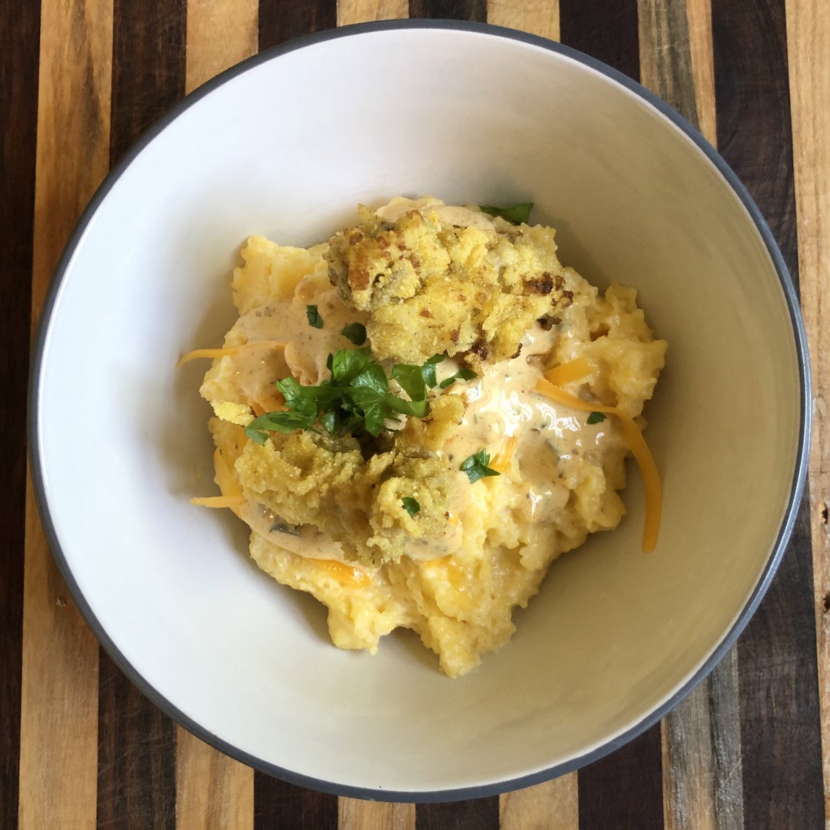 thatgrimes's tweet photo. Another item off the #CovidCookList! Old school cheese grits, cornmeal fried oysters (pacific— I’m sorry!), and remoulade sauce from scratch! #HappyDavid https://t.co/PYlVVFdP5C