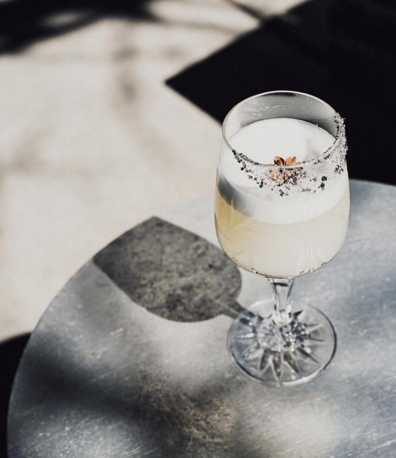 More than just a #marg.
Sign up for our online #CocktailClass this Tuesday, May 5, and learn how to make one of our favourite house tequila cocktails from Keenan Hood.
Full Cinco de Mayo Kit &amp; class pass $200
Bar tools &amp; class pass $80
Just the class pass $20
Link in profile!