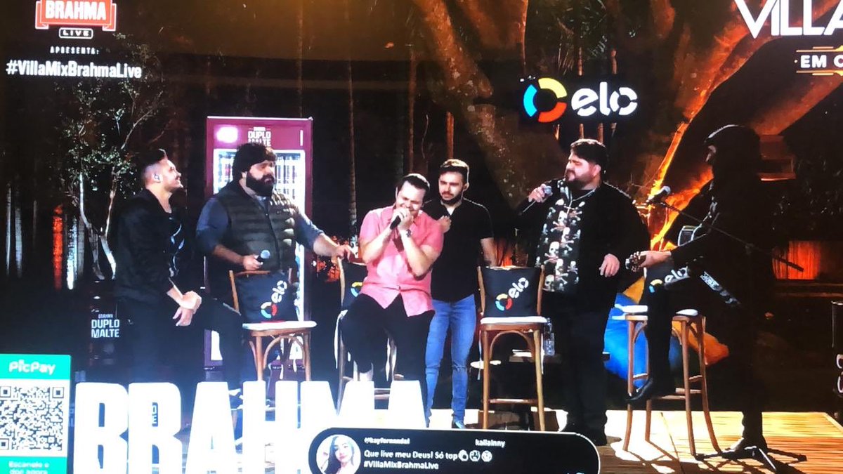 Que live top. 
#VilaMixBrahmaLive 
<a href="/gusttavo_lima/">Gusttavo Lima</a> <a href="/matheusekauan/">Matheus & Kauan</a>