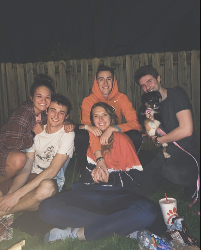 nattttttt17's tweet image. This weekend just made me realize how much I miss them.