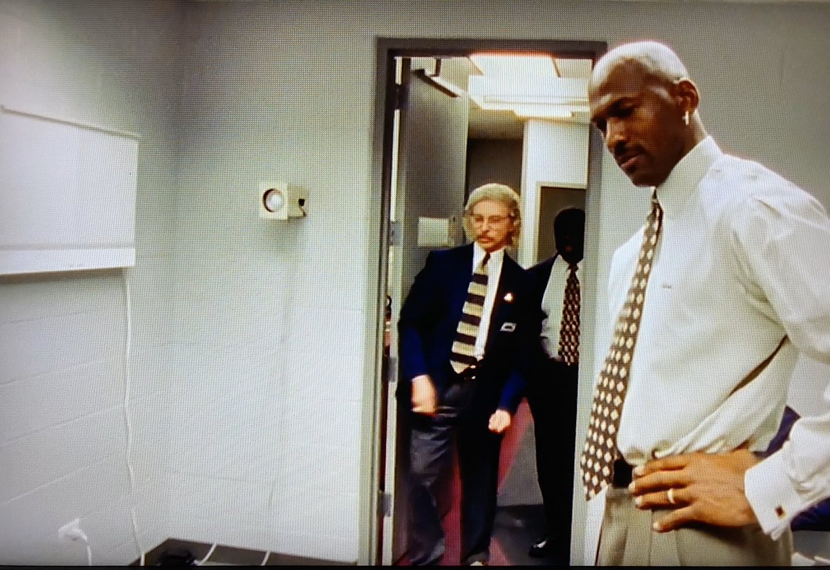 MattNorlander's tweet photo. The only man to ever put Jordan in his place. 

What an absolute LEGEND. 

#TheLastDance https://t.co/YsWsBvGpLZ
