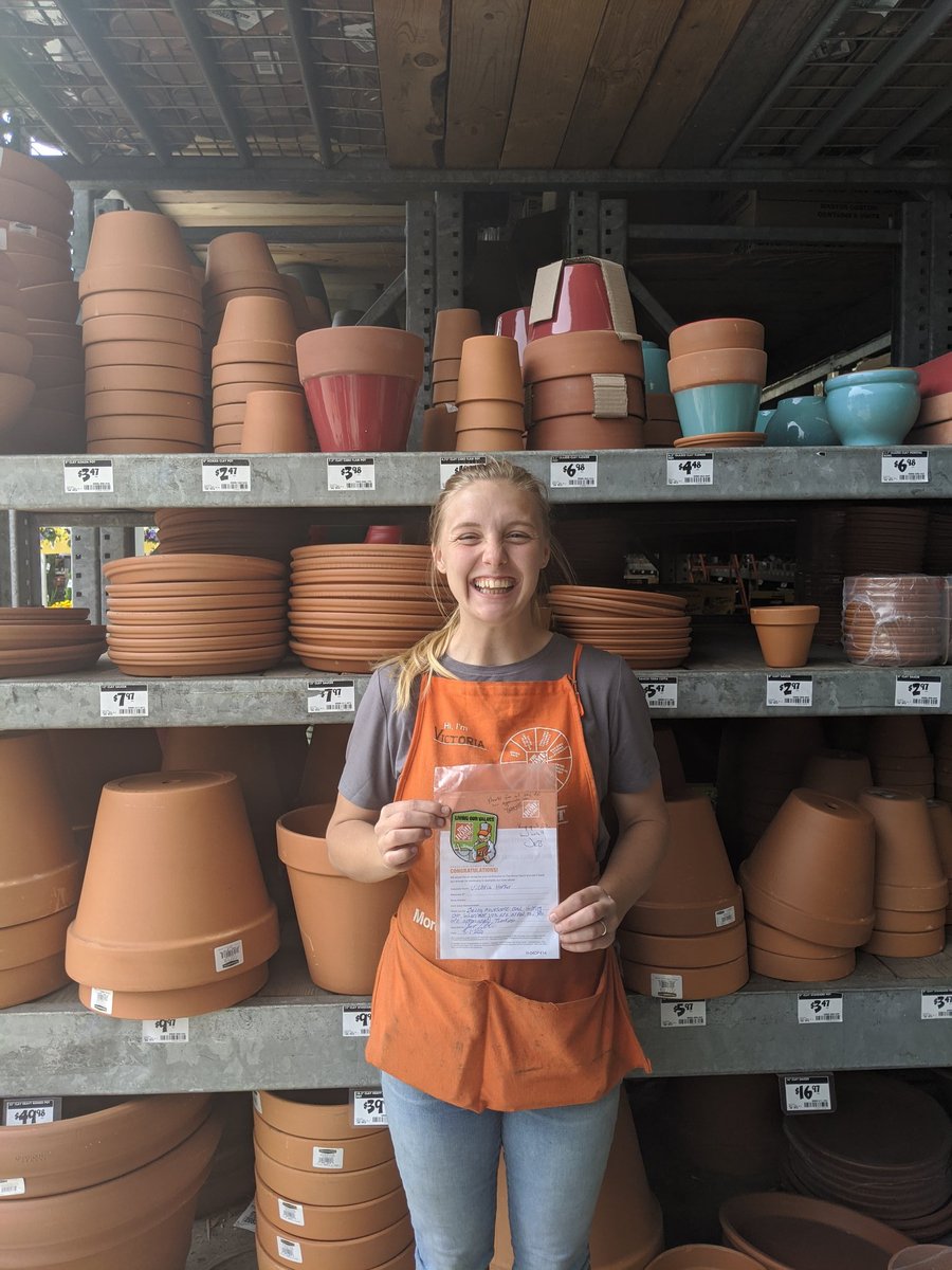 JamesCollins_55's tweet photo. Recognizing this amazing Garden associate, Victoria! She's been incredible in Garden and helps out wherever she is needed. She is a #Ferocious4416 MVP! A big Thank you From the whole management team! https://t.co/ANfOsxEW5V