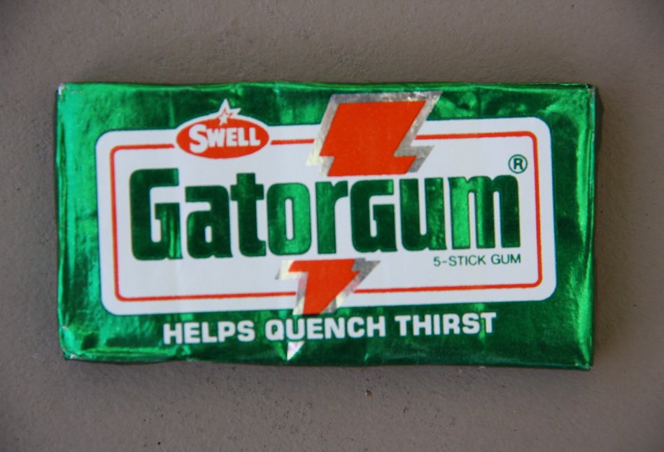 Super70sSports's tweet photo. Today in 1979, you chew the flavor out of a pack of Gatorgum in 7.3 seconds and then chip all your fucking teeth on the fossilized remains. https://t.co/X1K3C97dUN