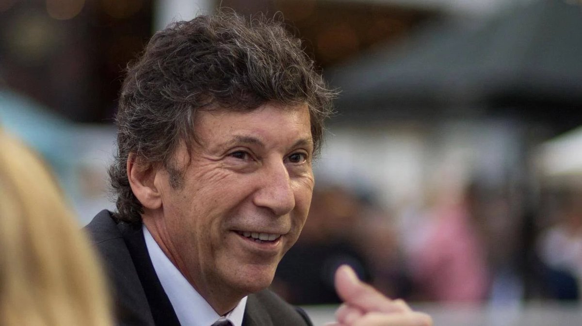 PConurbano's tweet photo. El intendente de San Isidro, @gustavoposse, es el ganador del mundial de mejor intendente de la provincia de Buenos Aires. ¡Felicitaciones!

*El total de los posteos llegó a casi un millón de personas. https://t.co/Iv1PI8qheZ