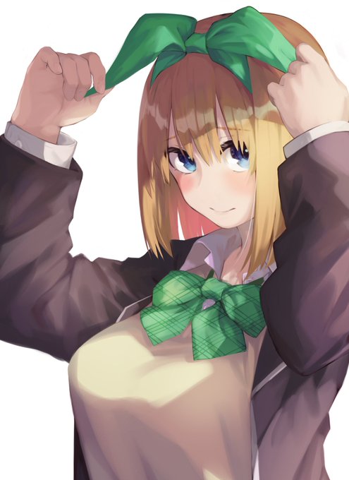 TaKeCOO。さんがTwitterに投稿した中野四葉(五等分の花嫁)のイラスト。