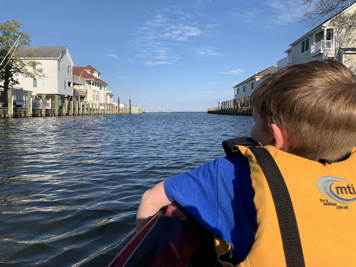 AdamOstrowski7's tweet photo. Nice day on the kayak with Matthew https://t.co/7pREoYAYQm