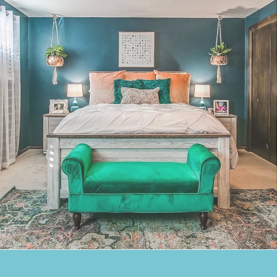 Beautifully bold bedroom look from @heartandhomemakeovers 😍 With so many of us quarantined at home over the past few months, has anyone done their own home improvement projects?