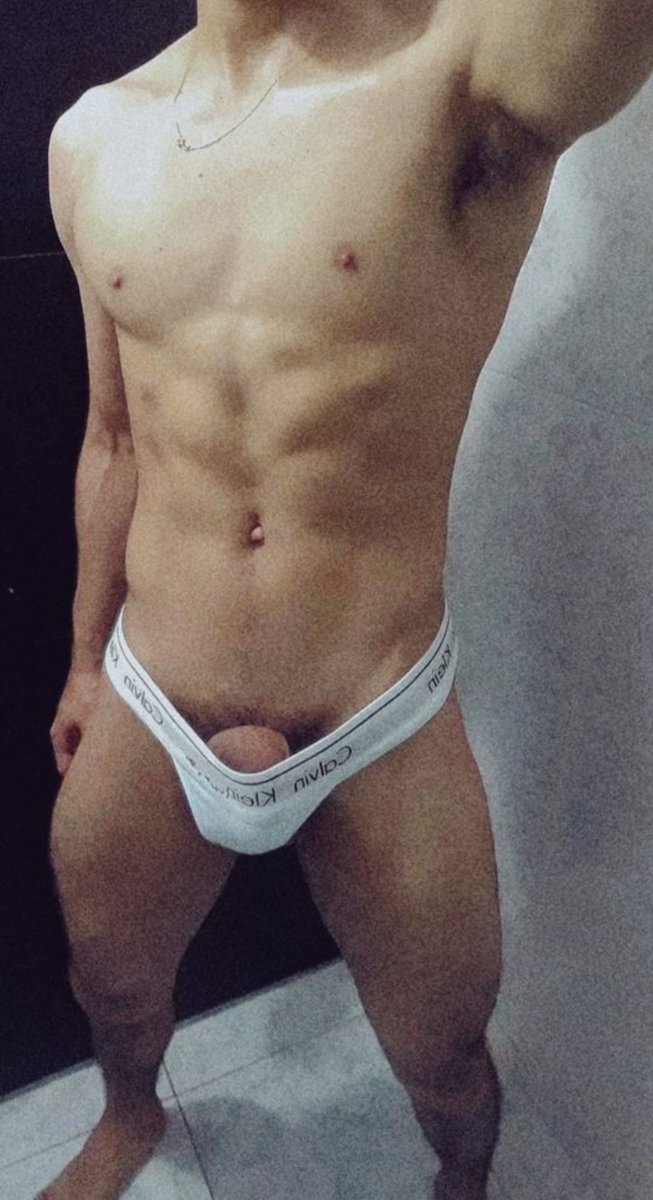 Unvenezolanom19's tweet photo. Lᥱs gᥙstᥲ mι vᥱrgᥲ, 100 RT ყ sᥙbo mᥲ́s fotos😏🍆🔥 https://t.co/bWgSerwVTL