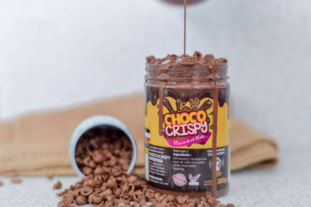 ayunirazali1's tweet photo. Saja nak post bagi orang terliuq🤪

Mahu ka???Mehlah order😍

Alang ii amik lah peluang promosi ni🙈harga kaw ii kita bagi naaaa

#chocolate #sedap #chococrispy #coklat #food #coklatsedap https://t.co/Q5SG5r3kKJ