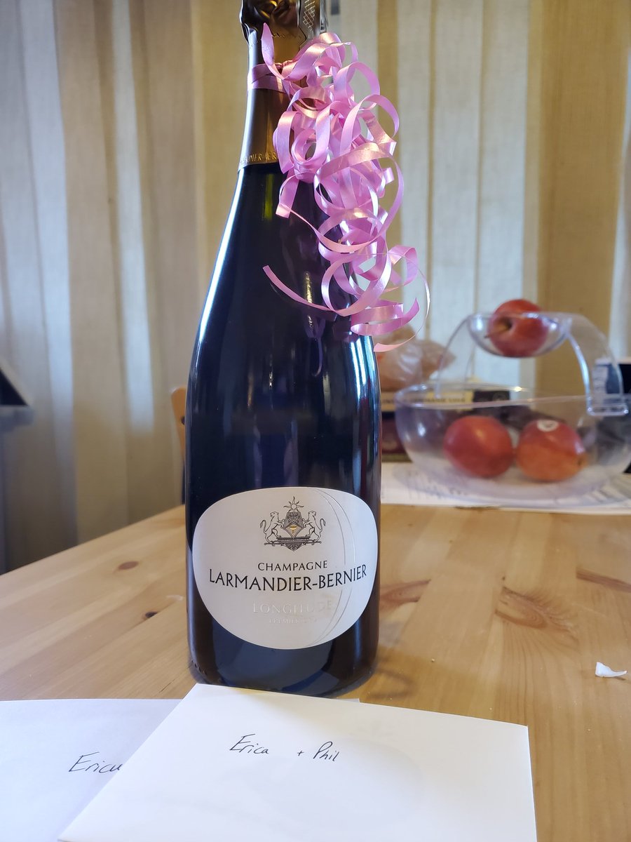 etourula's tweet photo. Great day baking bread, making pasta and receiving wonderful gifts! #alreadydefended #swissbread #pasta https://t.co/4pilXtgPAf