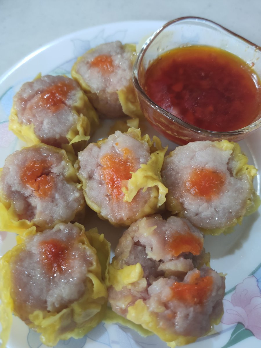 gretchenho's tweet photo. SIOMAI NI ALYSSA VALDEZ.
In fairness, ang sarap ha!
May future ka @AlyssaValdez2
.. sa pagbebenta 😂 https://t.co/msTUTt4mfm