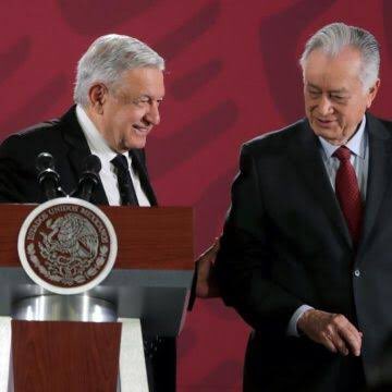 acostanaranjo's tweet photo. Sospecho, que Andrés si sabía... https://t.co/nfapuZECbs
