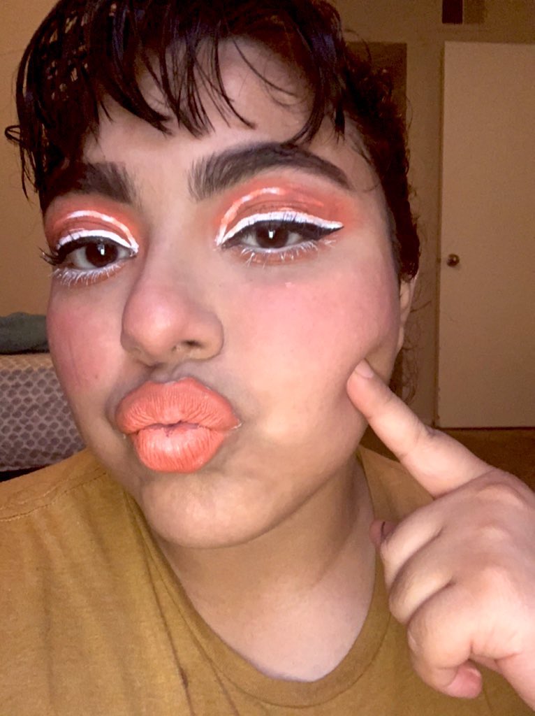 day 50.whataburger inspired makeup baby! just like you like it 