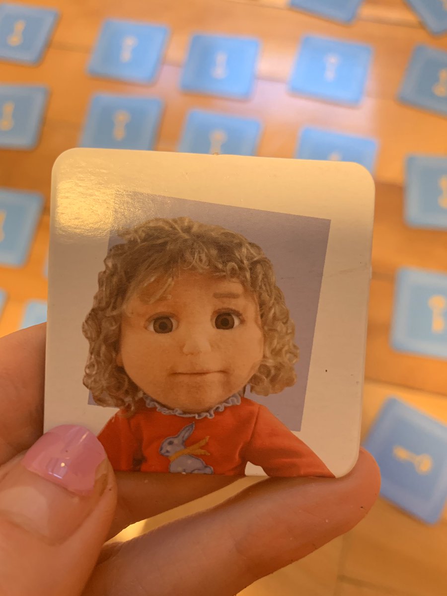 GenPettersen's tweet image. C’est tu moi ou Canelle ressemble à Marguerite Blais?