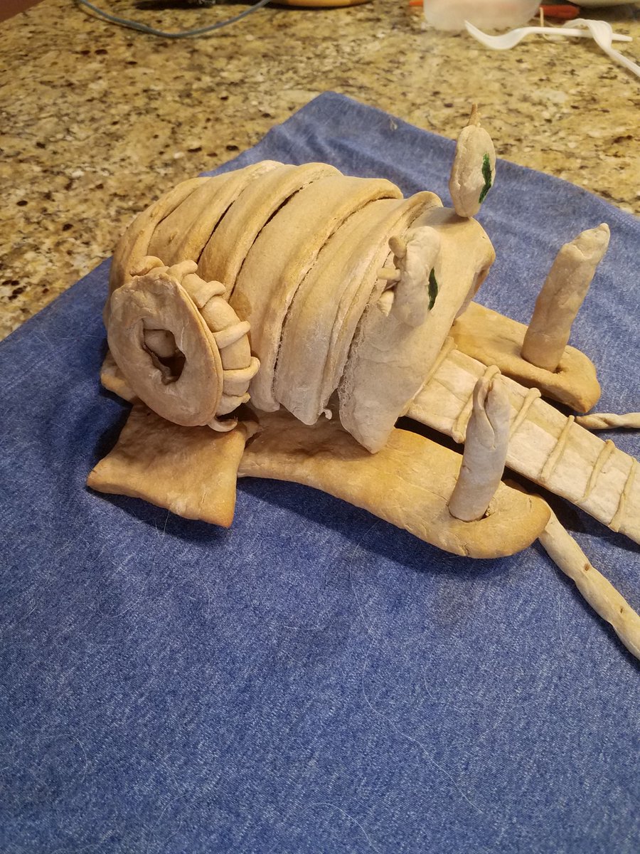 Drizzt173's tweet photo. We all need comfort at this time, so I made a likeness of out of my favorite comfort food, bread. @ProfTrashWheel
#OrderOfTheWheel https://t.co/hQsFZfetoD