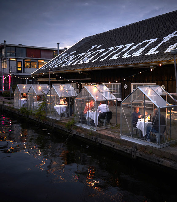 tweetingnonstop's tweet photo. “Disrupt or be disrupted” at its finest. Corona-proof dining in a greenhouse in Amsterdam. #Coronaconomy
https://t.co/zCFV7lfejQ https://t.co/rirhuEWIBy