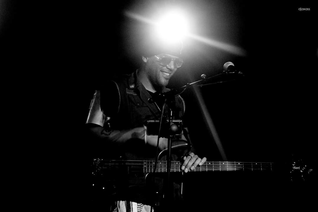 djaxass's tweet photo. #MILESMOSLEY #paris #concert #blackandwhitephotography 
📷 @djaxass https://t.co/uCEVadJ2TH