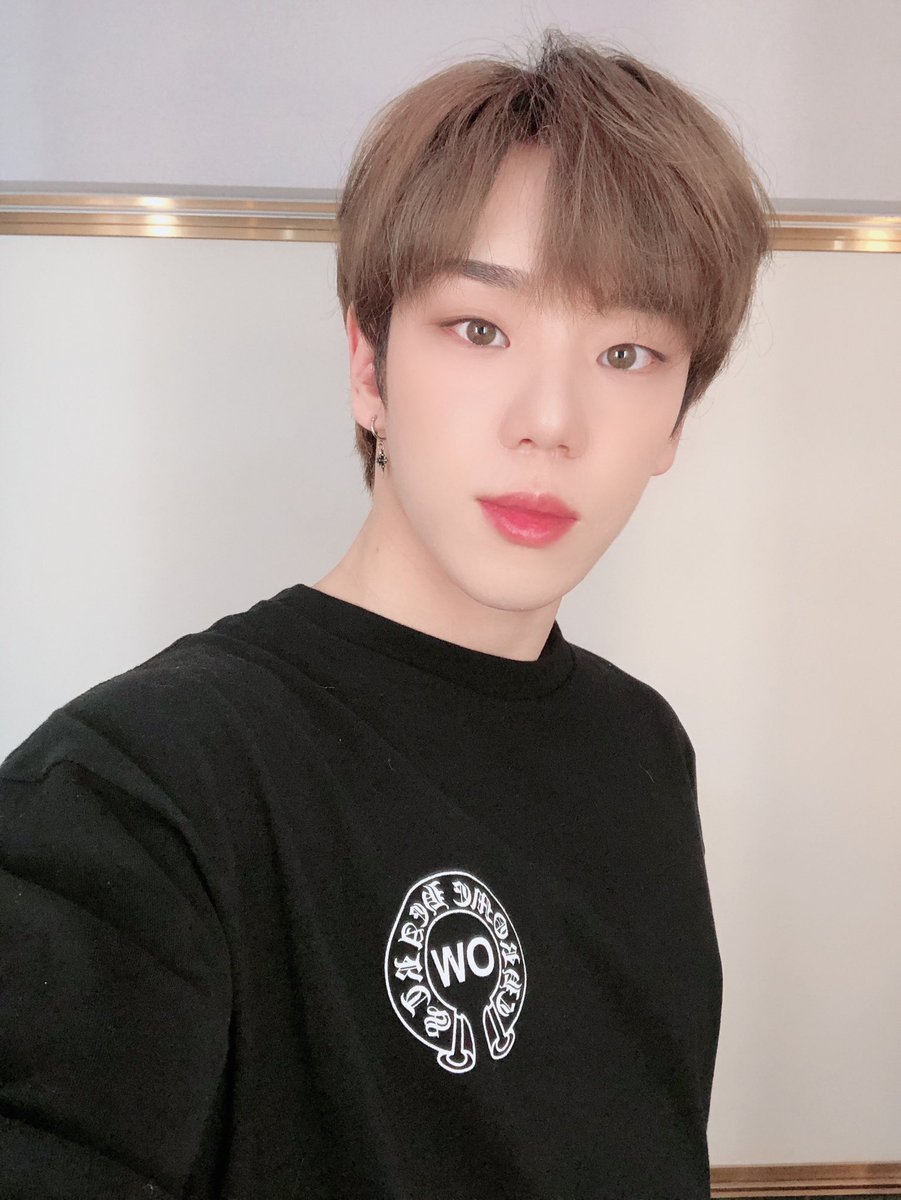 [#에이스_김병관]
Good morning💕
#에이스 #초이스 #나이스