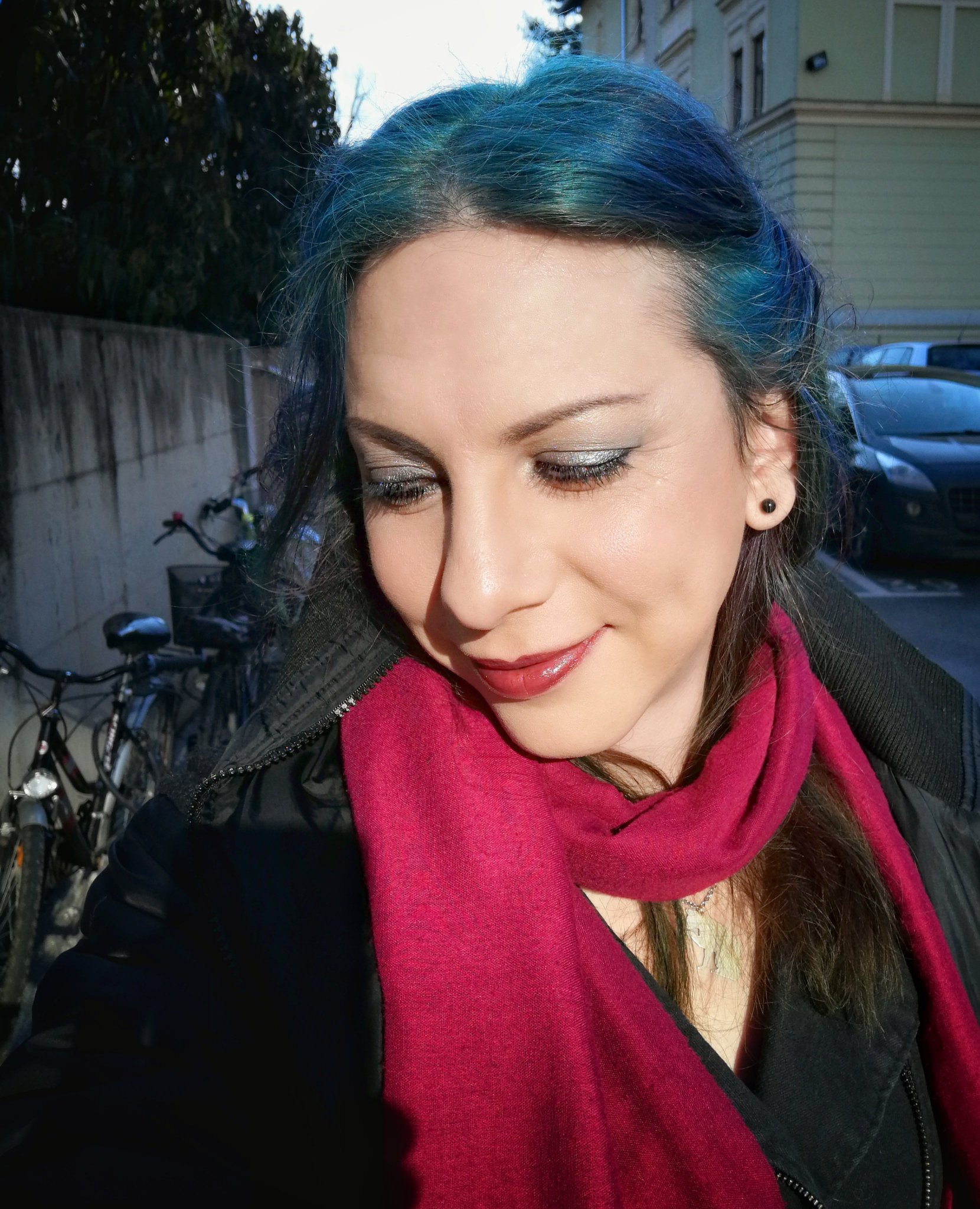 HI! Twitter! Long time no see! 
Here is how I look now. 
Do you like it? https://t.co/riNbOypln3