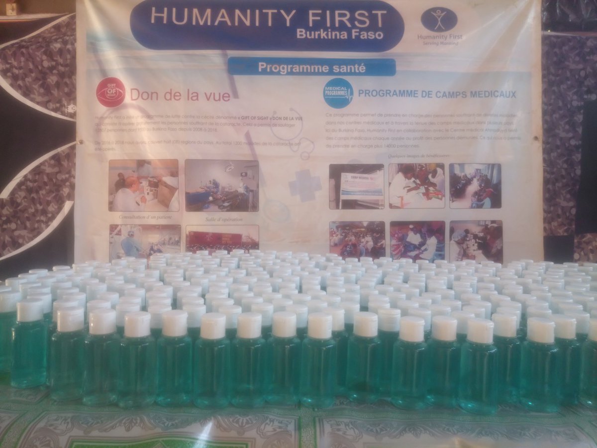 HumanityFirstBf's tweet image. Humanity first Burkina Faso continue ses actions de sensibilisation et lutte contre le #COVID19 à Ouagadougou.