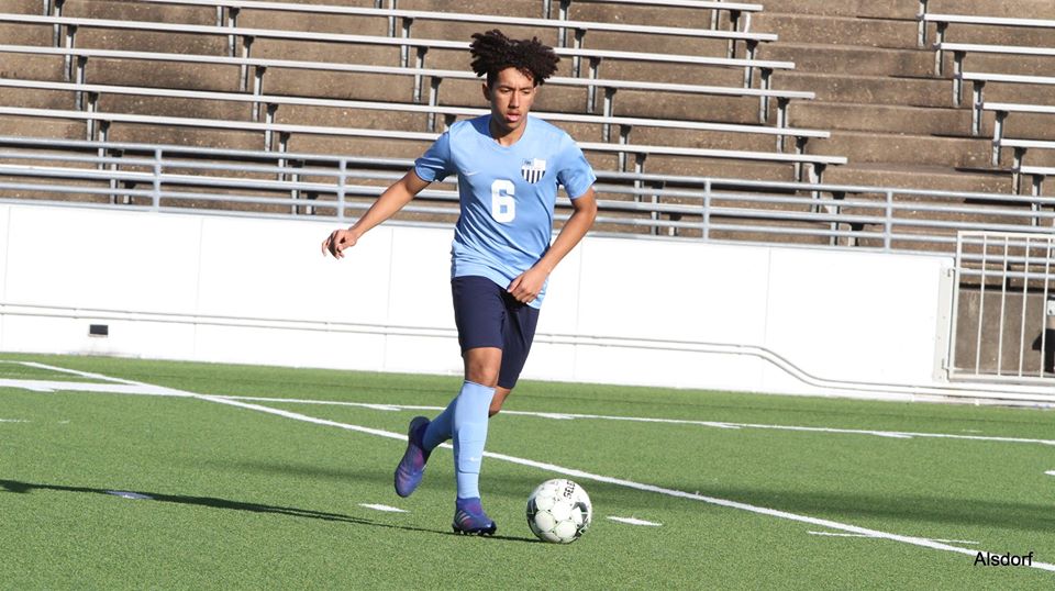 rayburn_soccer's tweet photo. Junior Arlen Garcia named 2020 ALL-DISTRICT 2ND TEAM DEFENDER!!! 🤠⚽️ https://t.co/Sy6LcqMiMK