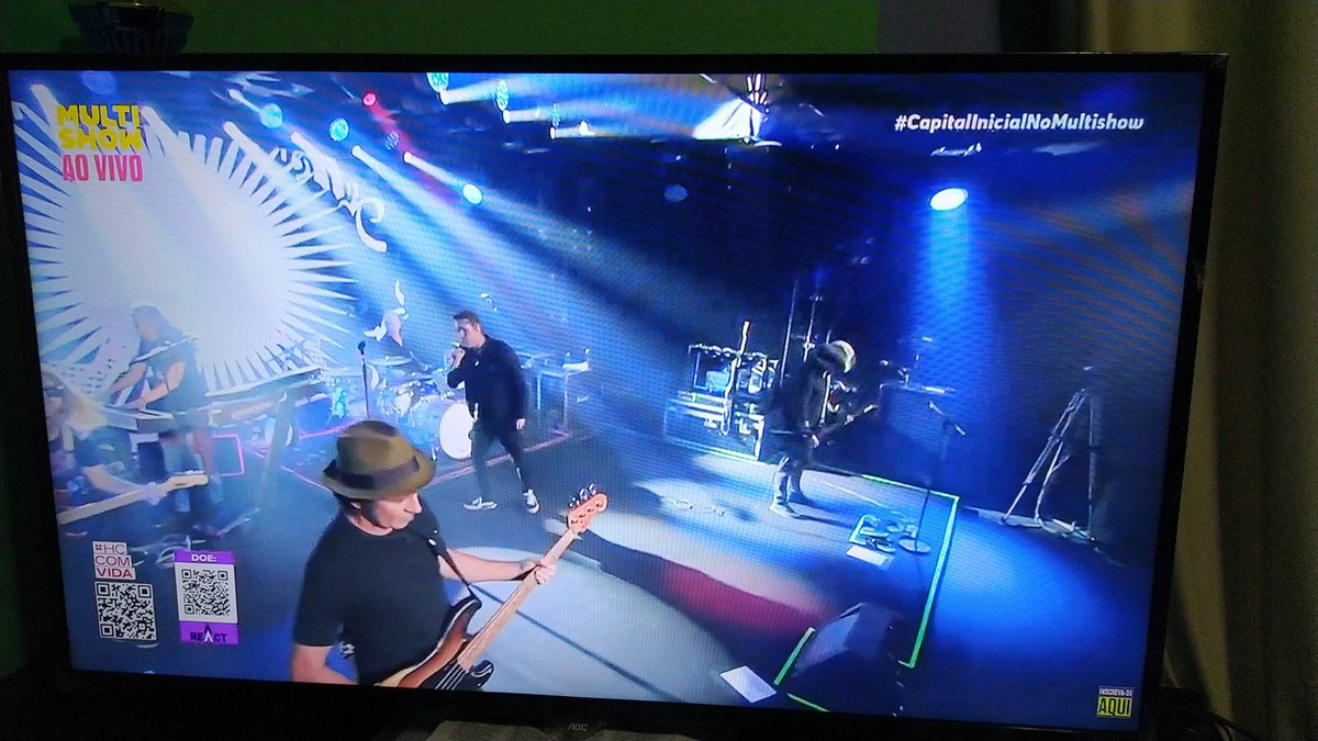 alefontanha's tweet photo. Toca Charlie Brown Jr #LiveCapitalInicial #livecapital #CapitalInicialNoMultishow https://t.co/lV9jRq1B6X