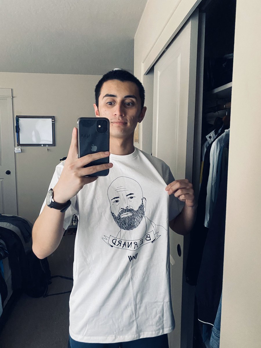 Ramloading's tweet photo. It’s @WestworldHBO finale time!! Thank you guys for the awesome care package, I’m ready to be mind blown 🤯 #freewillisnotfree @evanrachelwood @jfreewright https://t.co/cxTvnGUpjD