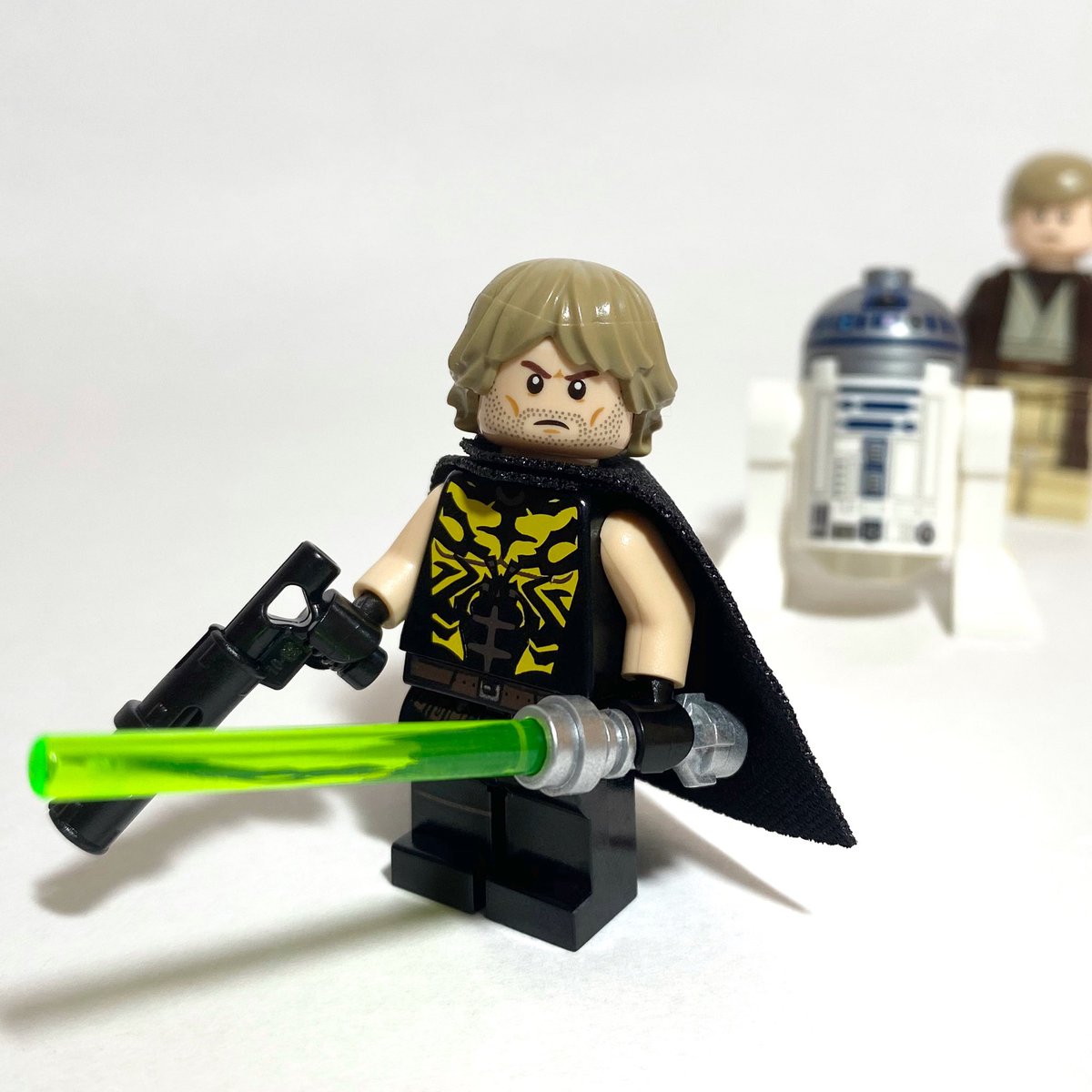 ペン剣 V Twitter 今日は Maythe4th こと スターウォーズの日 Lego でレジェンズのコミック Starwars Legacy からスカイウォーカー家のアウトローな子孫 ケイド スカイウォーカーをつくったよ Maythe4thbewithyou T Co Jkejq7flss