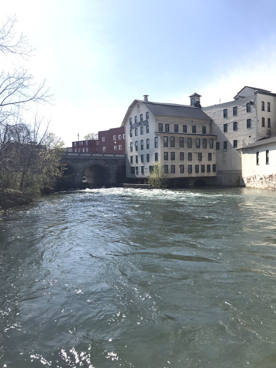 Matt_l_cook's tweet image. When you hike the Keuka Outlet Trail on a perfect, sunny, May day and you run into @rhonda_under, you realize that @NewarkCSD REDS are everywhere! Nice to finish a perfect day with replay of @BuffaloBills Thanksgiving game! #ChooseJoyNCSD