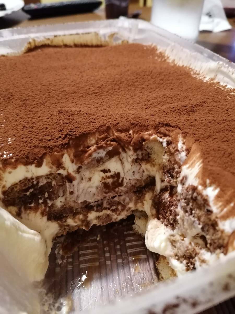 Sabrinouilles's tweet photo. Les gens : ça va tu t'emmerdes pas trop pendant le confinement en Italie?
Moi: https://t.co/Rb3QqJMyRM